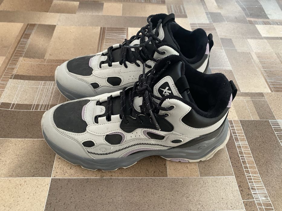 XTEP кроссовки оригинал новые