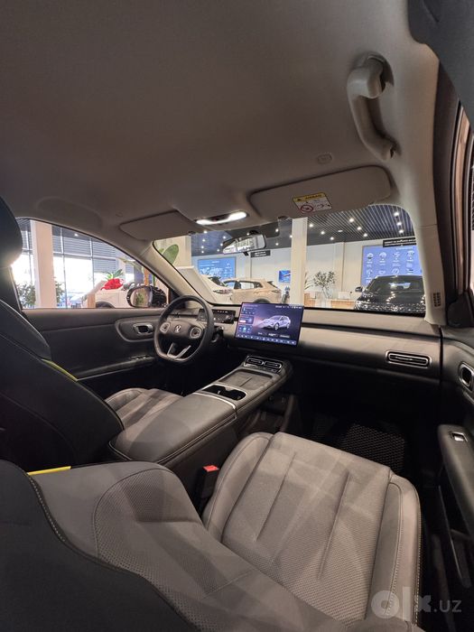 Changan UNI-E COMFORT - электромобиль