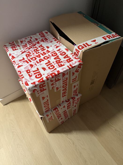 brad cu globuri si floricele de vanzare