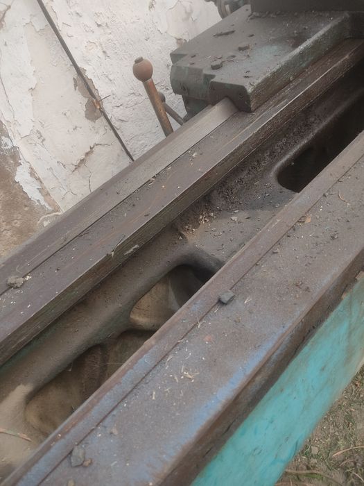 Продам Токарный станок 1д95