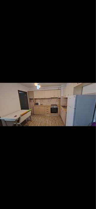 Chirie ap 2 camere decomandat