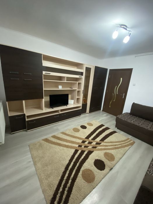 Mobila de living si colatar dormitor