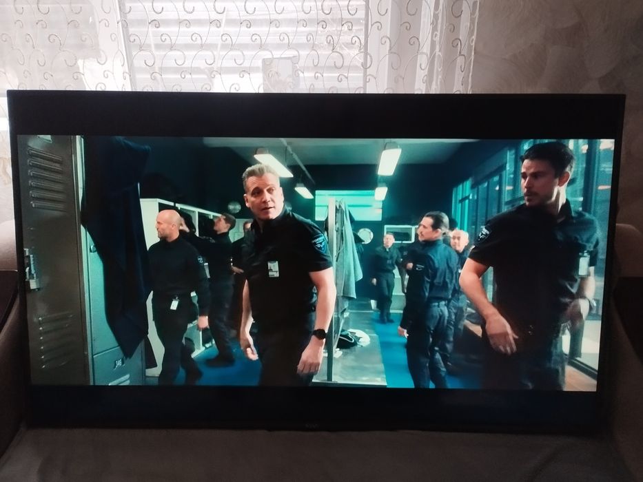 Телевизор б/у KIVI 55 дюймов