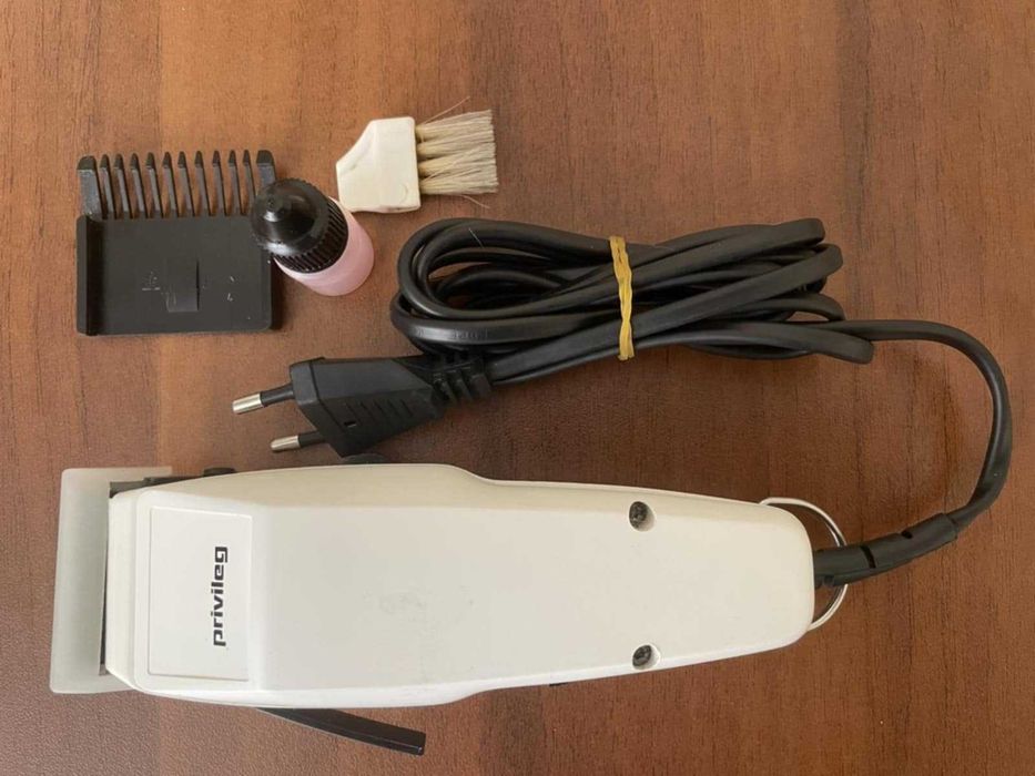 Продавам машинка за подстригване Privileg оригинална