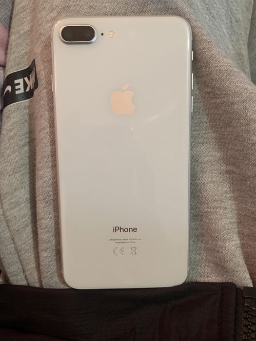iPhone 8 Plus белый