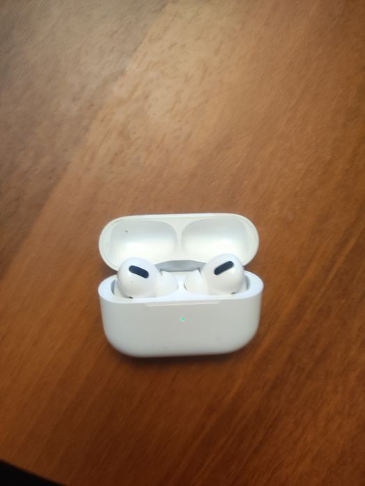 Air pods pro оригинал