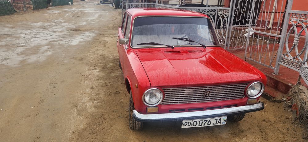 Ваз2101 сотилади