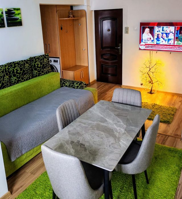 Închiriez apartament langa Mc-Donald's