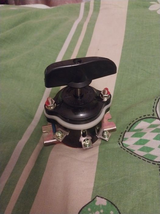 Пакетный выключатель