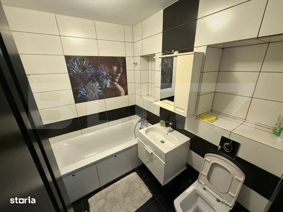 Apartament cu 3 camere, 100 mp, zona McDonald's