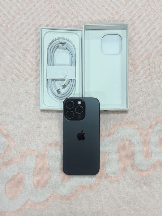 Като Нов iPhone 16 про 256 ГБ
