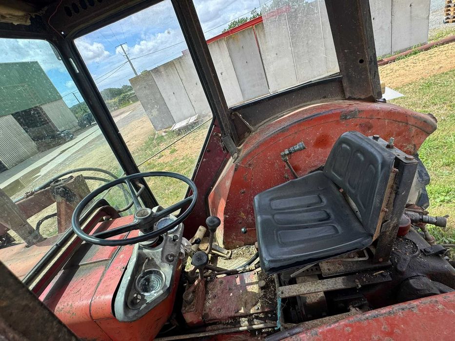 Vand tractor international 633 SA