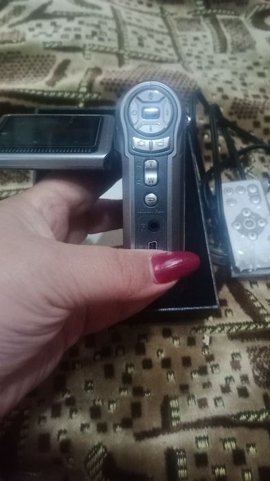 Видеокамера новая не пользовались