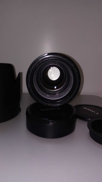 Продам обьектив Canon.