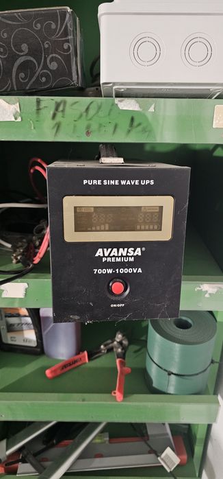 UPS Avansa Premium 700W-1000VA + baterie