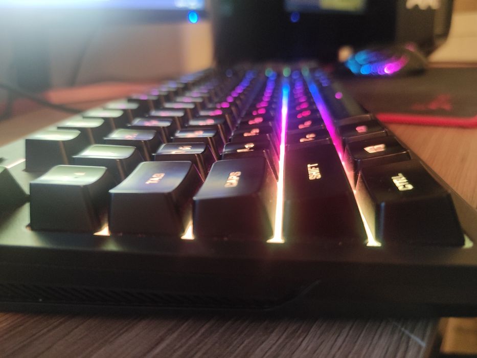 Клавиатура HyperX Alloy core RGB