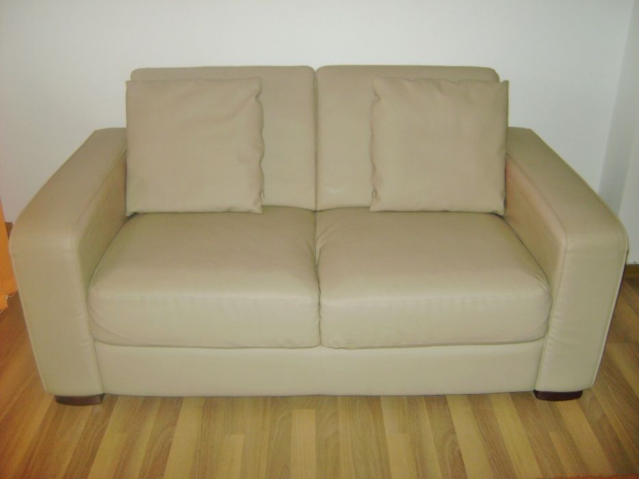 Vand canapea piele
