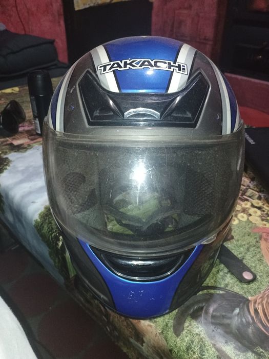 Каска за Пистов Мотор