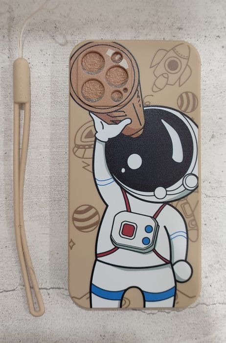 Чехлы на iPhone 12, 12 mini, Pro, ProMax (Астронавт)