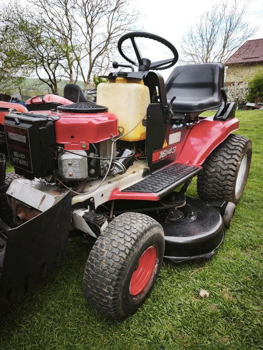 Tractoraș gazon Cast