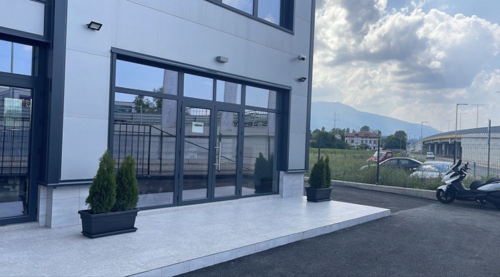 Дава се под наем Офис в с. Герман, Област София-град - 130 кв.м за 1020 € - Снимка #6