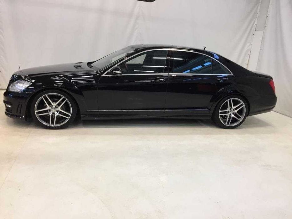 Bara Fata Mercedes S-Class W221 (2005-2012) S63 S65 Design