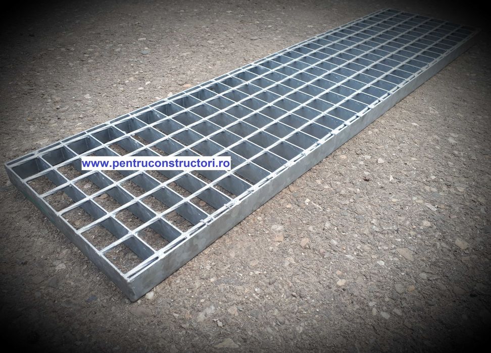 Trepte zincate / Scari + Gratare zincate / rigole / platforme metalice