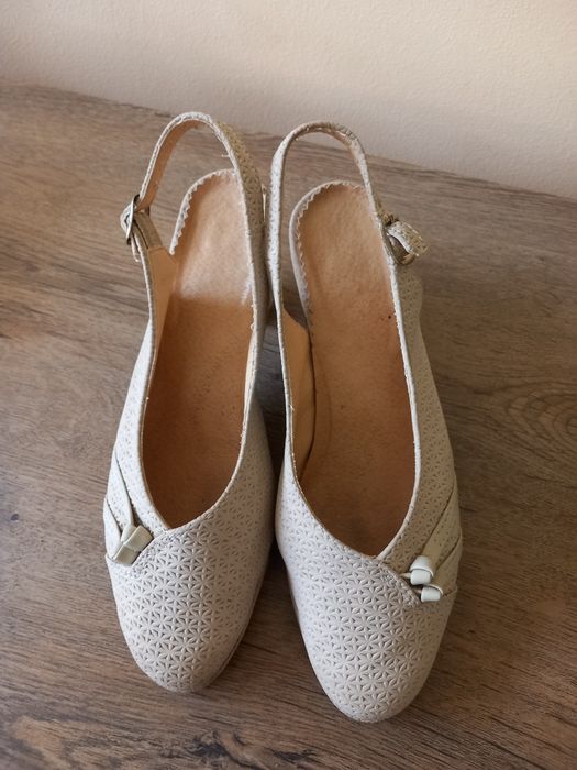 Pantofi piele mărimea 37