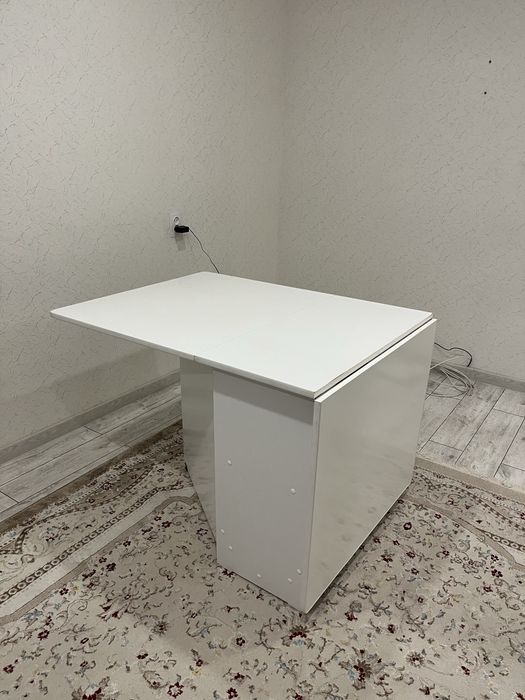 Продам стол раскладной.