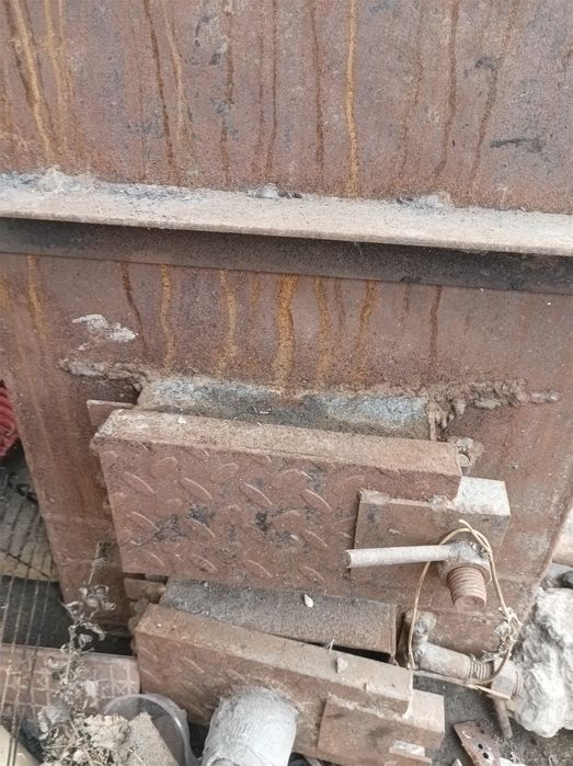 Продам срочно котёл отопления