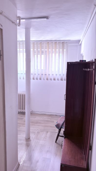 Inchiriez apartament cu 2 camere 36mp