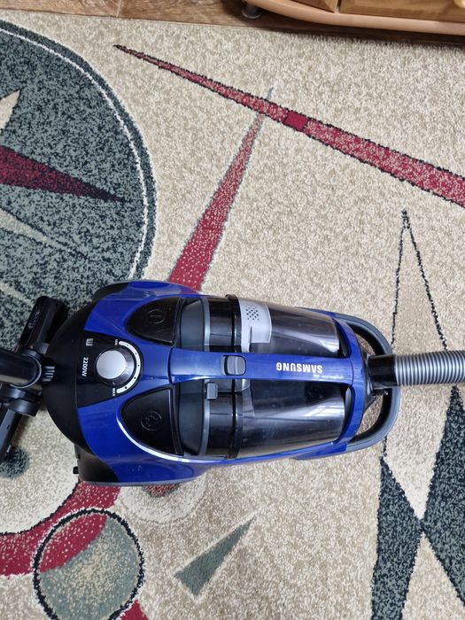 Продаю пылесос SAMSUNG