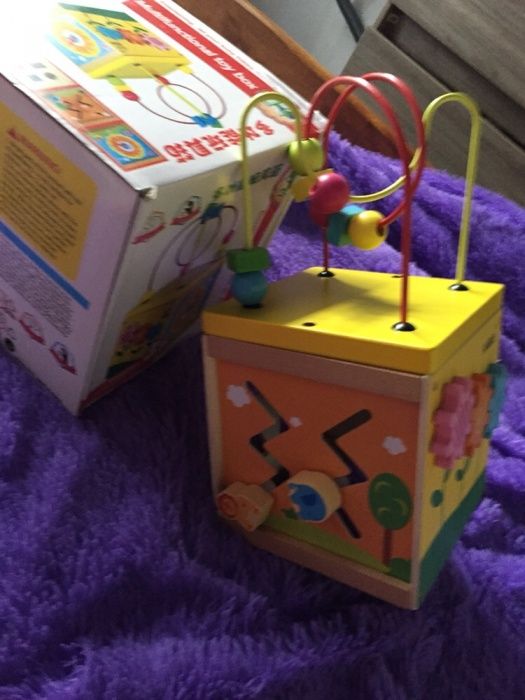 Развивающая игрушка из дерева