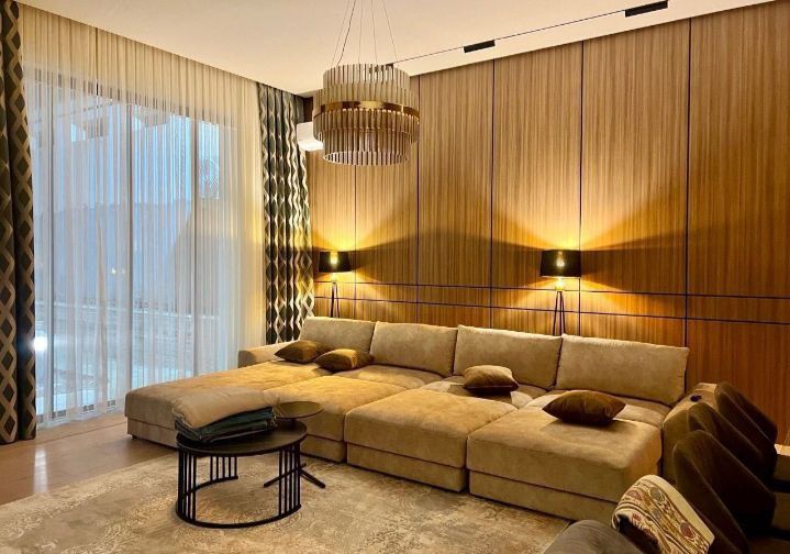 Продается дом .премиальный новый евро дом 4 уровня,24 сотки ,1900