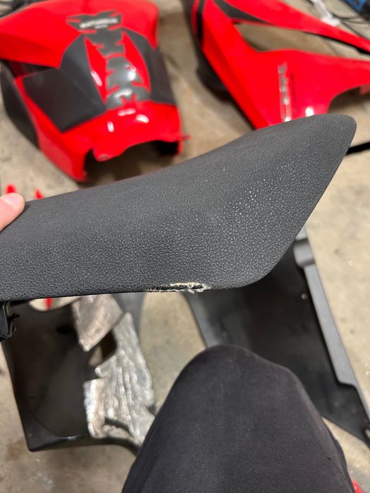 Cbr1000rr 2008 sc59 на части