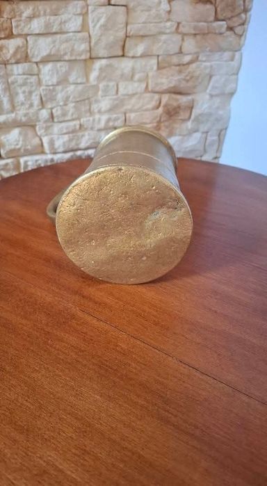 Halba din alamă masiva