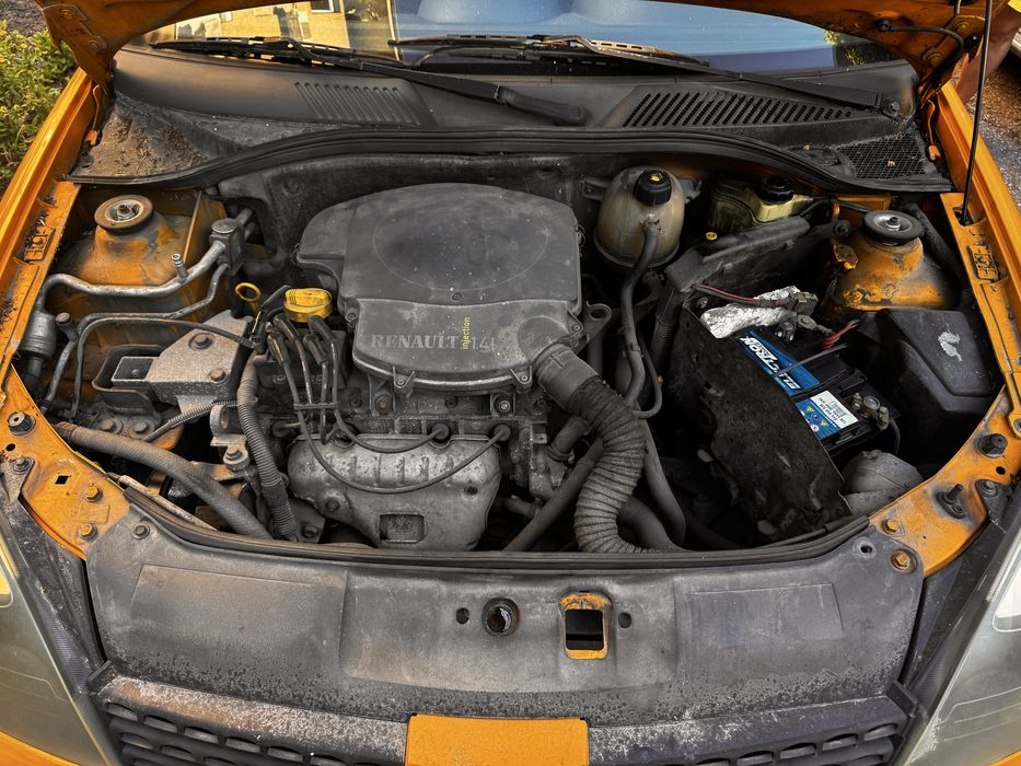 Renault Clio 2003