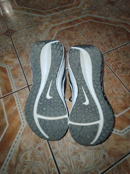 Nike Downshifter 13