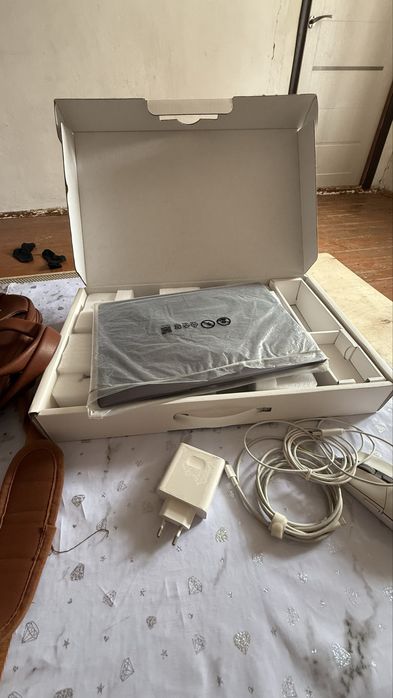 Продам Ноутбук HUAWEI