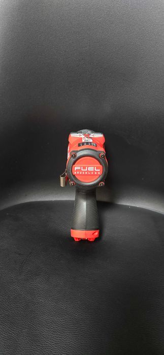Cheie compactă de impact Milwaukee M12 FCIWF12G3 Stubby