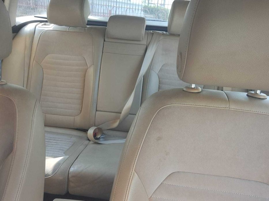 Volkwagen Passat 2.0 TDI Model Highline DSG 170 CP
