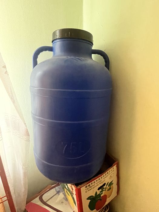 Продам бочку 75л