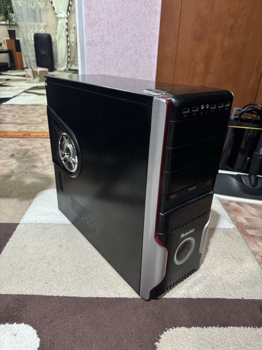 Продаю рабочий компьютер