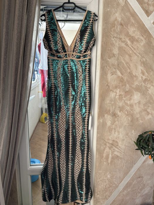 Коктейлна официална бална рокля