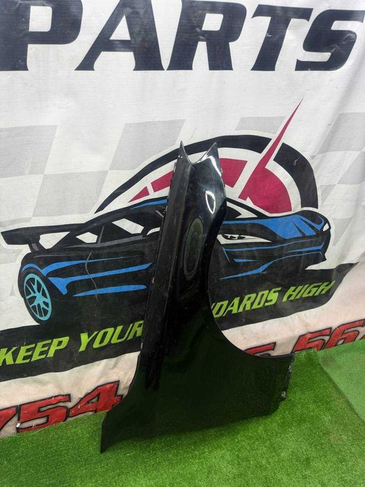 Aripa dreapta fata ( mic defect ) Mercedes Benz Clasa S Sedan (W222)