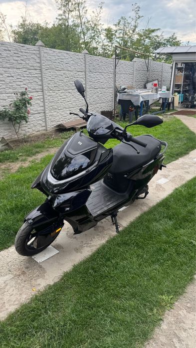 Scuter electric Zeeho AE4