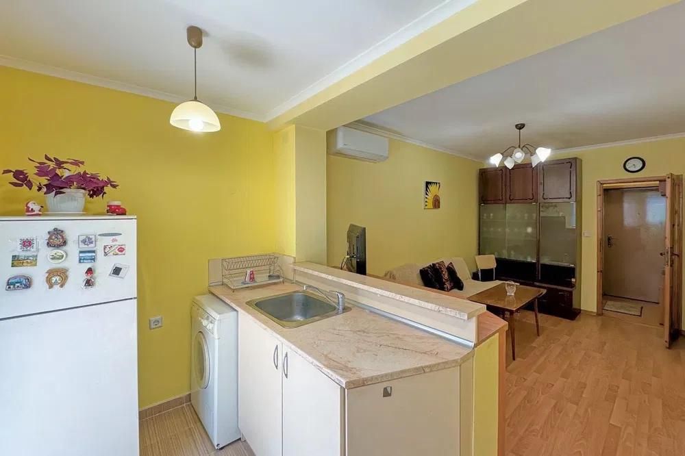 Дава се под наем Двустаен апартамент в Варна, Чаталджа - 55 кв.м за 440 € - Снимка #1