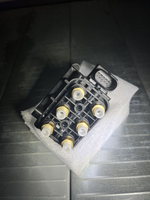 Compresor perne aer bmw mercedes audi vw bloc valve a6 a7 a8 e class