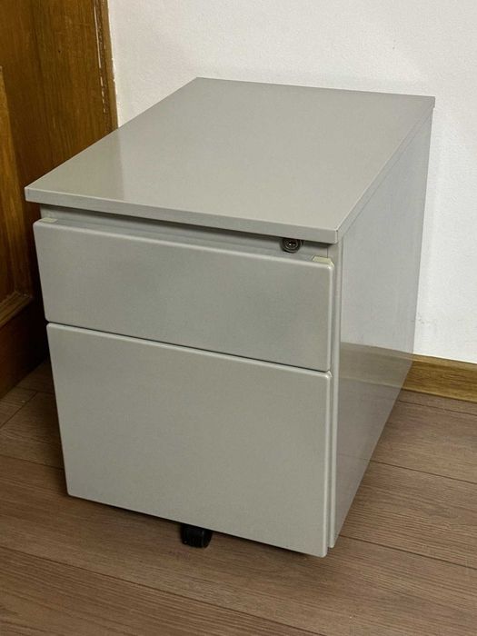 dulap mobil cu roti Steelcase tip rollbox birou balcon garaj depozitare diverse metal metalic integral 2 sertare 1 sertar biblioraft alta destinatie