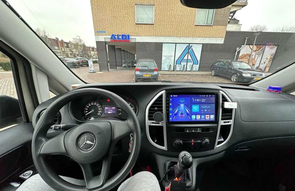 OFERTA - Navigatie GPS Android 15 Dedicata Mercedes Vito W447 - QLed CarPlay Android Auto DSP 4G